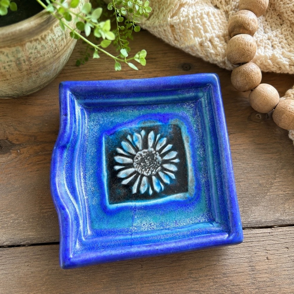 Vintage Michael Cohen Studio Pottery Daisy Dish Blue Teal Size 4.5 Artisan Boho